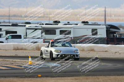 media/Jan-26-2025-SCCA SD (Sun) [[bcf61ed115]]/4-Women Novice/Session 2 (Turn 2)/